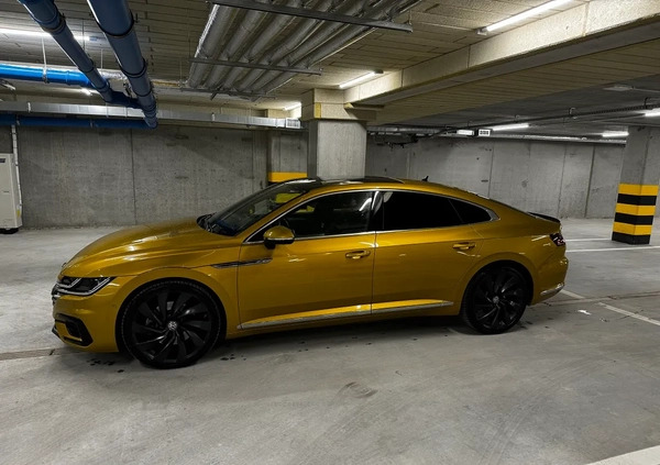 Volkswagen Arteon cena 166000 przebieg: 63000, rok produkcji 2019 z Marki małe 121